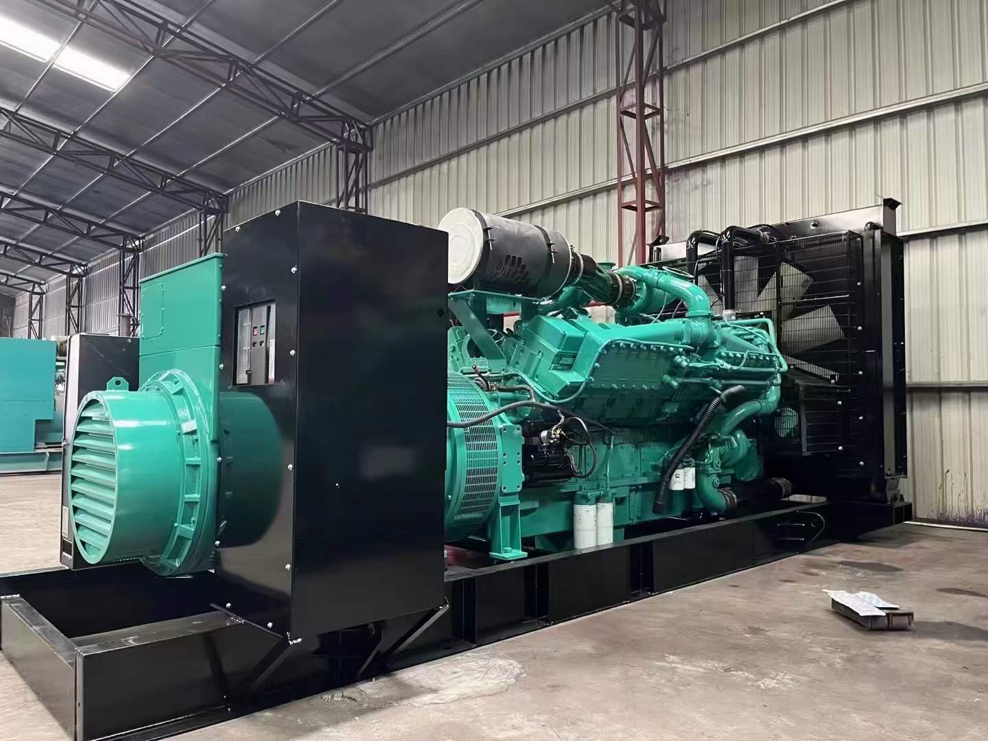 港口如何降低 800kW 柴油发电机输出电流的波动？